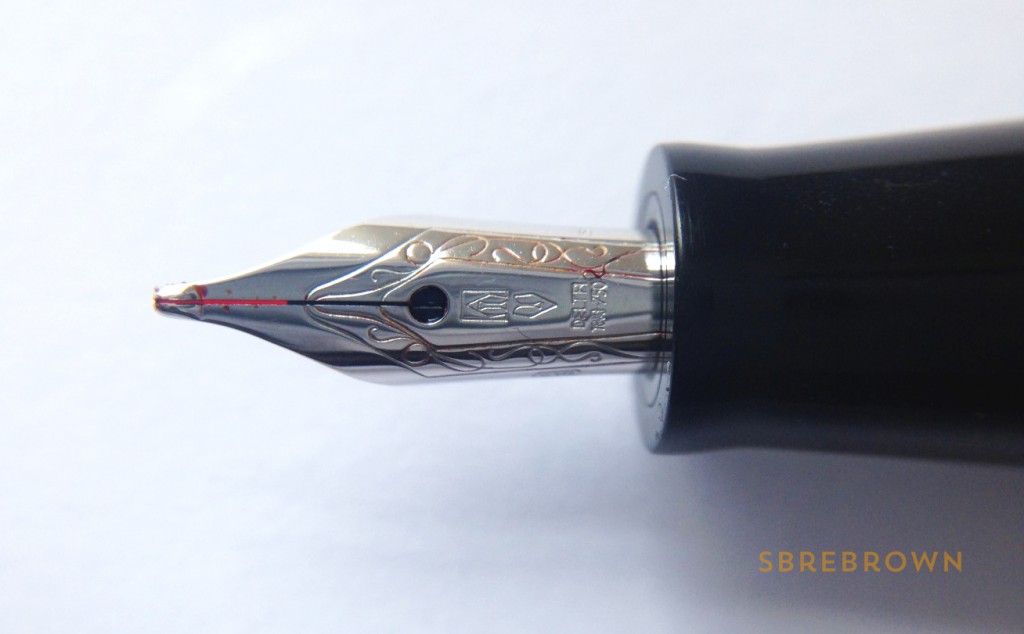 Delta Dolcevita Mini Fountain Pen 4