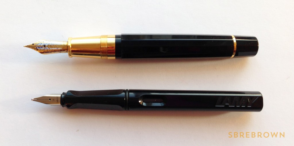 OMAS Paragon Fountain Pen - 18KT Fine (4)