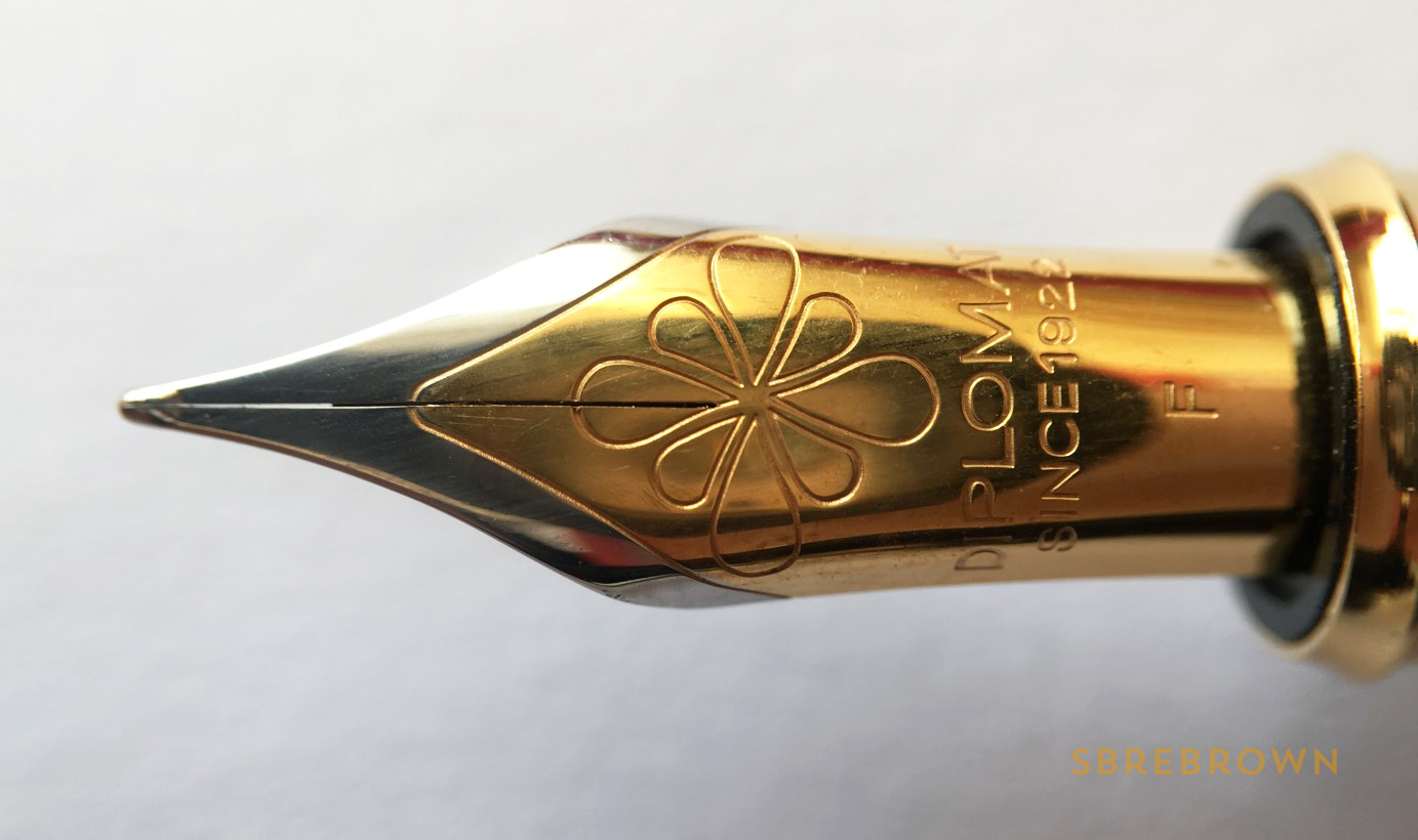 Diplomat Excellence A Evergreen Fountain Pen Review & Giveaway (6)