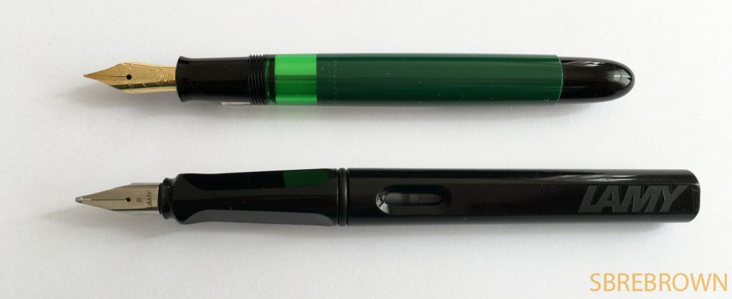 Pelikan M120 SE Green and Black FP Review1