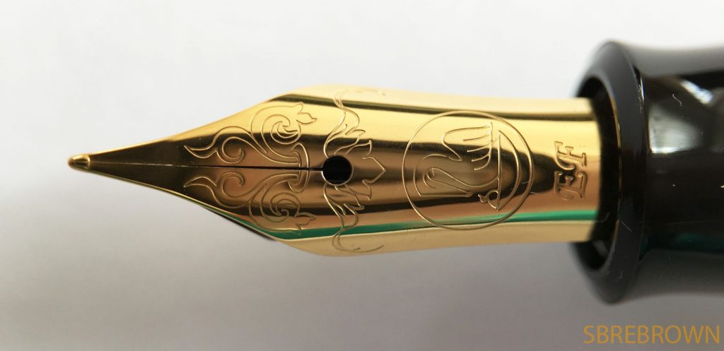 Pelikan M120 SE Green and Black FP Review1