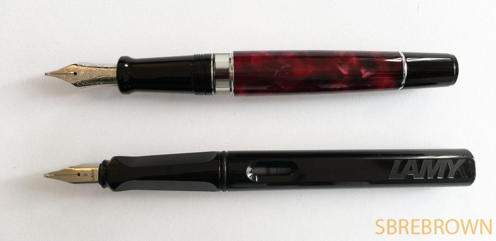 Aurora Optima Burgundy Auroloid + Italic Nib Fountain Pen Review